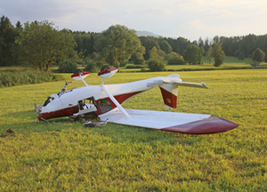 Region: Notlandung Flugzeug Neusillersdorf 1