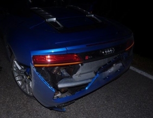 audi-r8-spyder-nach-unfall