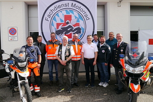 Bei der Gründungsfeier der neuen Motorradstaffel Bei der Gründungsfeier der neuen Motorradstaffel