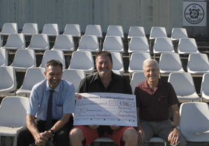 fc-hammerau-spende-sparkasse.jpg fc-hammerau-spende-sparkasse.jpg