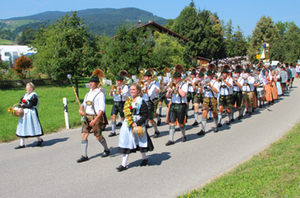 GTEV Anger Höglwörth Fahnenweihe und Festzug 2018