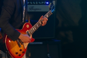 gitarre gitarre