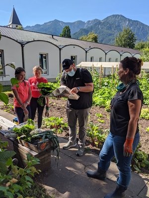 Schulgarten Zenoschule Übergabe Schulgarten Zenoschule Übergabe