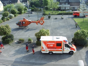 krankenwagen krankenwagen