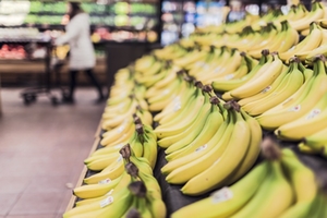 lebensmittel-bananen-supermarkt