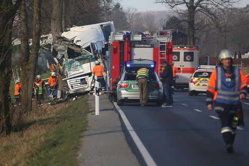 Lkw Unfall Urwies 1