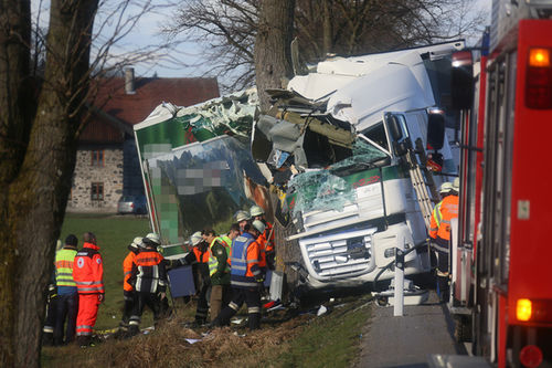 Lkw Unfall Urwies 2