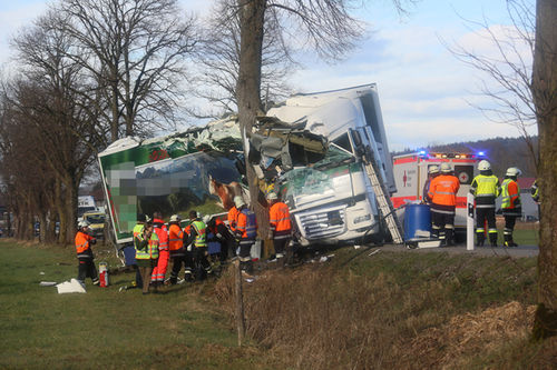 Lkw Unfall Urwies 3