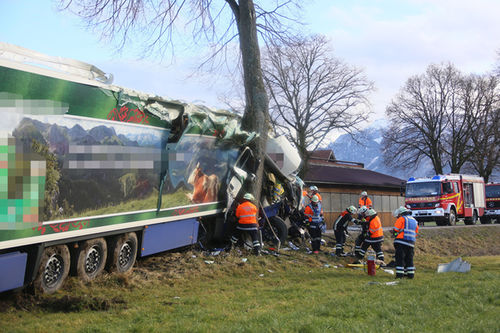 Lkw Unfall Urwies 5