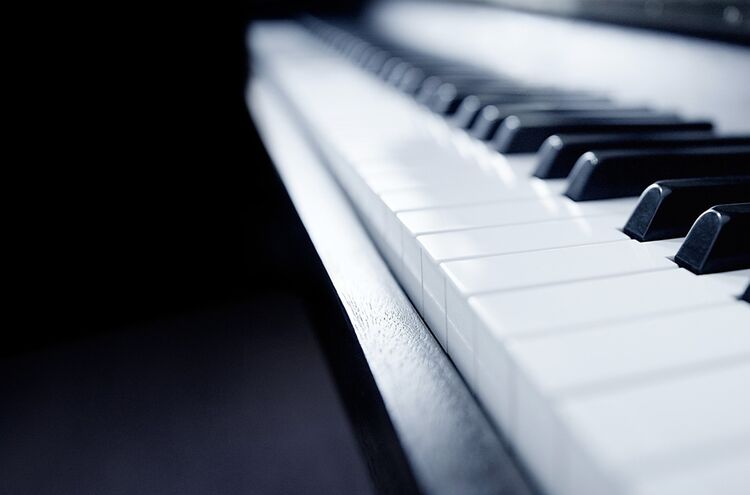Piano 1835179 1280