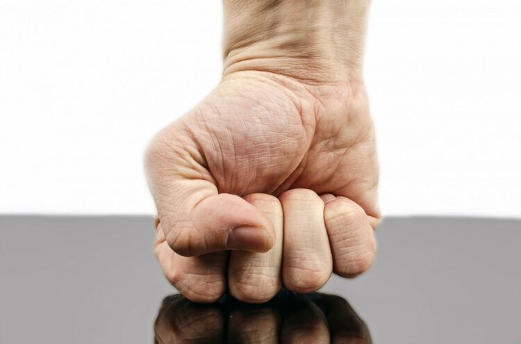 Punch 316605 1280