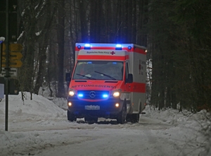 Rettungswagen Winter