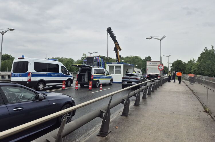 Saalbruecke