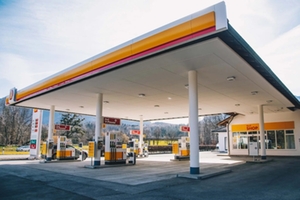 Die neue Shell-Tankstelle am Gablerknoten in Bad Reichenhall Die neue Shell-Tankstelle am Gablerknoten in Bad Reichenhall