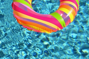 Symbolbild Shcwimmbad