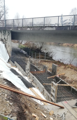 Arbeiten für Hochwasserschutz-Mauer haben begonnen Arbeiten für Hochwasserschutz-Mauer haben begonnen