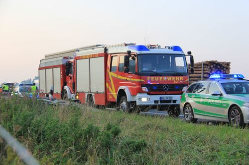 Unfall A8 Anger 3