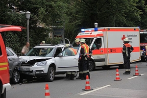 unfall-r-hall-brk-1.jpg unfall-r-hall-brk-1.jpg