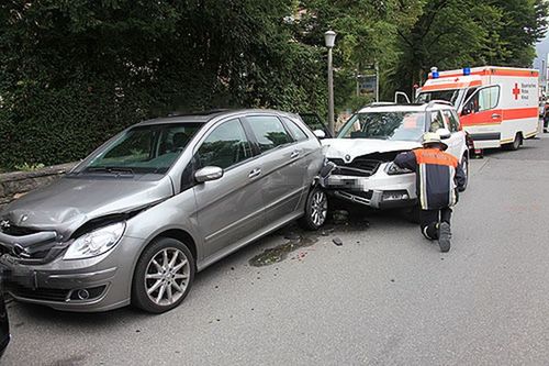 Unfall R Hall Brk 3