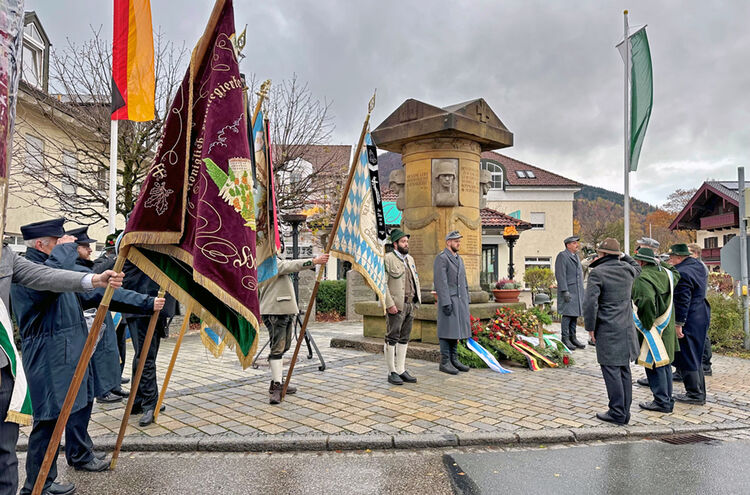 Volkstrauertag 2023 In Aschau Foto H Reiter