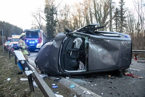 Unfall B20 Laufen Fridolfing